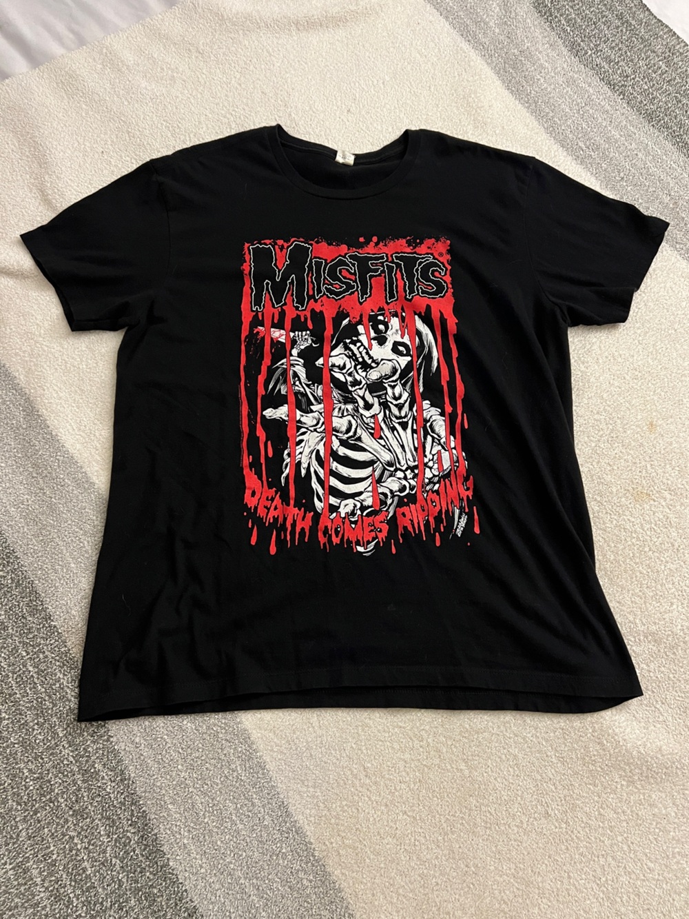 Vintage 90s XL Misfits T Shirt Pacific Skeleton Punk Horror Black Band Tee